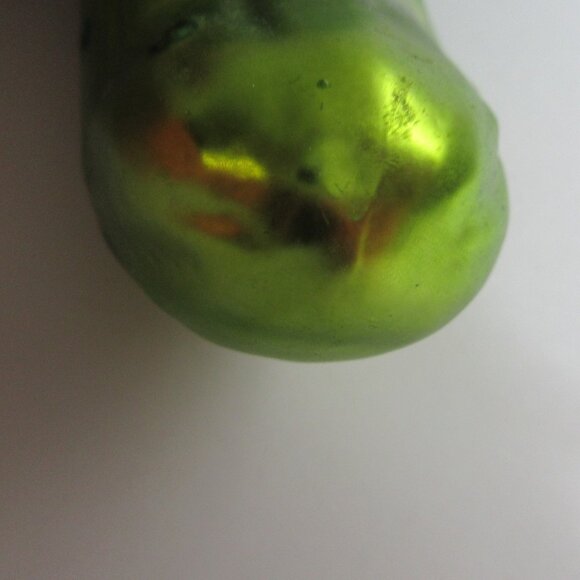 Pickle Glass Ornament by Unique Treasures Handcrafted Green Ombre 4" Good Luck - Picture 8 of 11